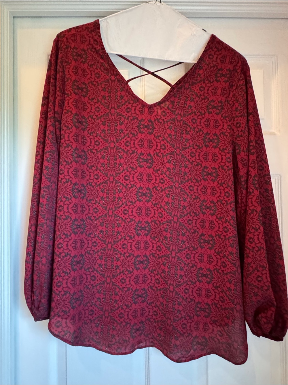 Women's Deep Red Patterned Long-Sleeve V-Neck Top with Crisscross Detail 14/16W